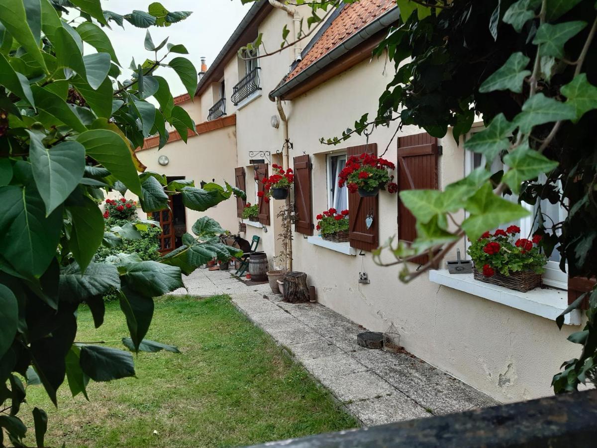 Les Alouettes B&B Hardecourt-aux-Bois Екстер'єр фото
