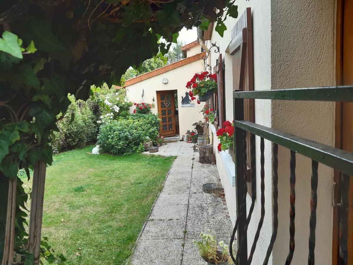 Les Alouettes B&B Hardecourt-aux-Bois Екстер'єр фото